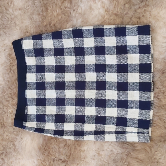 J. Crew Dresses & Skirts - New with Tag J Crew The Pencil Skirt Plaid Navy Blue & White